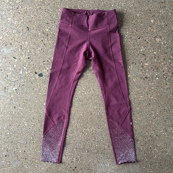 SOLD* Lululemon tight stuff tight - Picture 12 of 12